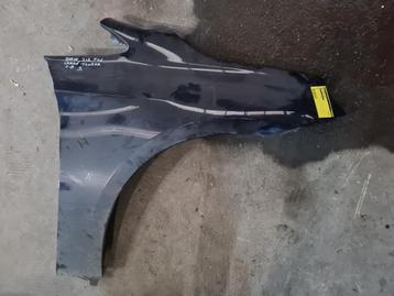 Scherm rechts-voor van een BMW 2-Serie (ONB) beschikbaar voor biedingen