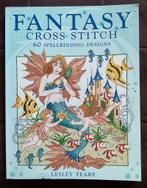 Borduurpatronen boek Fantasy cross stitch, Ophalen of Verzenden, Zo goed als nieuw, Patroon