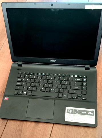 Acer Aspire ES 15 - Zo Goed Als Nieuw + Tas beschikbaar voor biedingen