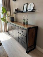 Robuust, industrieel dressoir, zwart / hout, Huis en Inrichting, Ophalen, Robuust, industrieel, 150 tot 200 cm, Zo goed als nieuw