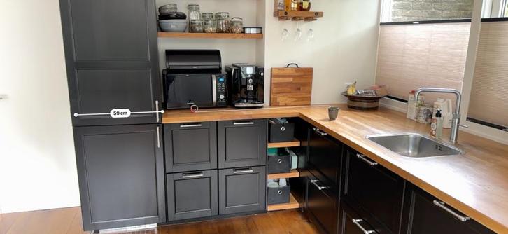 IKEA LERHYTTAN Keuken met Apparatuur, Huis en Inrichting, Keuken | Complete keukens, Gebruikt, Hoekkeuken, Zwart, Hout, Ophalen