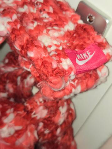 Nike Winterset - Muts, Sjaal & Handschoenen beschikbaar voor biedingen