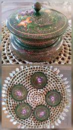 Oude lakdoos met onderzetters, Antiek en Kunst, Ophalen