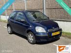 Toyota Yaris 1.0 VVT-i NAP/NWE APK/ELEKTRISCH PAKKET, Gebruikt, Elektrische ramen, 4 cilinders, 855 kg