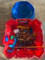 Beyblade verzameling met twee battle bakken, Ophalen of Verzenden, Zo goed als nieuw, Jongen of Meisje