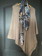 Poncho 1 maat beige/leverkleurig., Ophalen of Verzenden, Zo goed als nieuw, Maat 38/40 (M), Beige