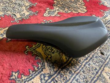 Selle royal vivo zadel nieuw beschikbaar voor biedingen