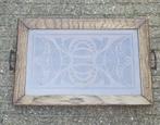 Antiek houten dienblad met houtsnijwerk en glasplaat 50 x 34, Ophalen of Verzenden, Gebruikt, Rechthoekig, Hout