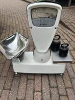 Vintage/brocante Avery weegschaal, Ophalen, Gebruikt, Keukenweegschaal, Analoog