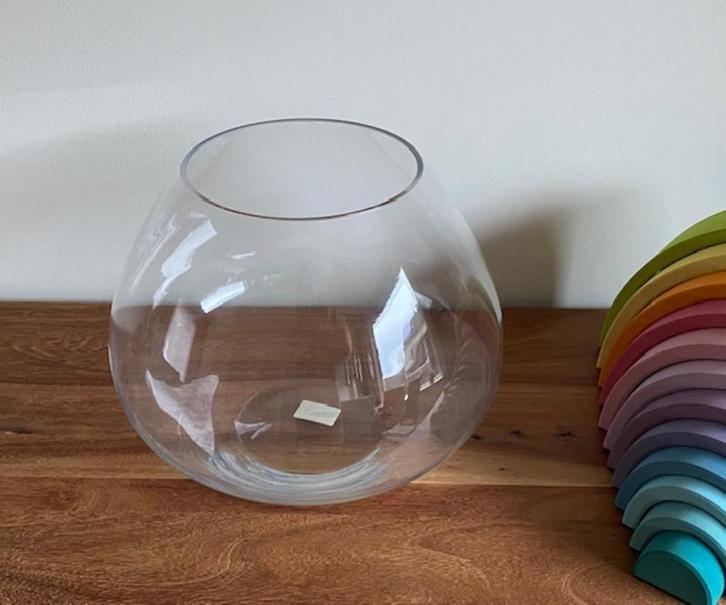 Mooie glazen vaas/ windlicht van dik glas, Huis en Inrichting, Woonaccessoires | Vazen, Zo goed als nieuw, Minder dan 50 cm, Glas