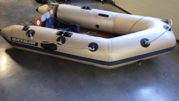 quicksilver rubberbootje  beschikbaar voor biedingen