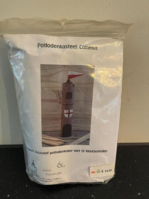 Zelfmaakpakket potlodenkasteel Camelot atelier Tintangel, Hobby en Vrije tijd, Knutselen, Nieuw, Materiaal, Verzenden