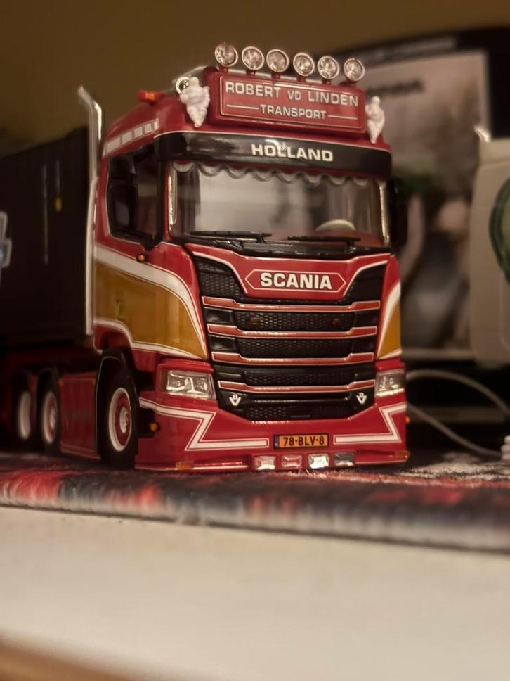 Wsi Robert van der linden lzv go in style, Hobby en Vrije tijd, Modelauto's | 1:50, Zo goed als nieuw, Bus of Vrachtwagen, Wsi