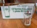 12 heineken bierglazen, Ophalen of Verzenden, Zo goed als nieuw, Bierglas