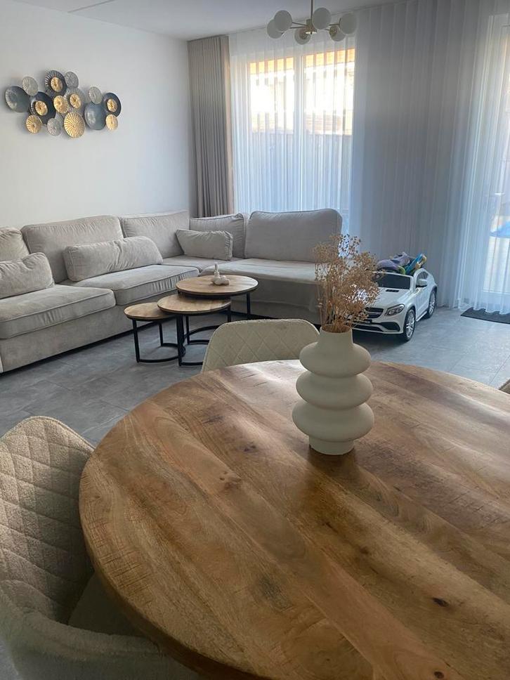Mangohout complete woonkamer, salontafel tv meubel, eettafel, Huis en Inrichting, Banken | Complete zithoeken, Zo goed als nieuw