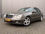 Mercedes-Benz E200 Avantgarde navi xenon leer cruise, Achterwielaandrijving, Navigatiesysteem, Beige, 4 cilinders