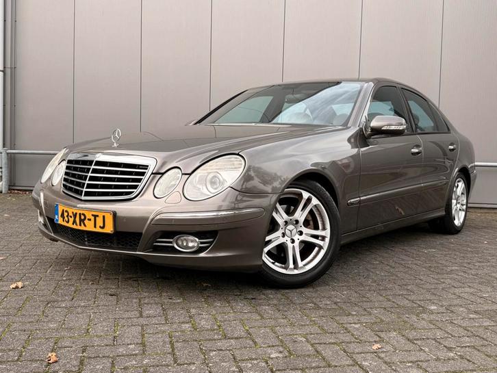 Mercedes-Benz E200 Avantgarde navi xenon leer cruise, Auto's, Mercedes-Benz, Bedrijf, ABS, Airbags, Airconditioning, Alarm, Bluetooth