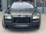 Rolls-Royce Ghost 6.6 V12 HUD Two Tone 571 PK PANODAK BLACK, Auto's, Rolls-Royce, Automaat, Euro 5, Achterwielaandrijving, Gebruikt