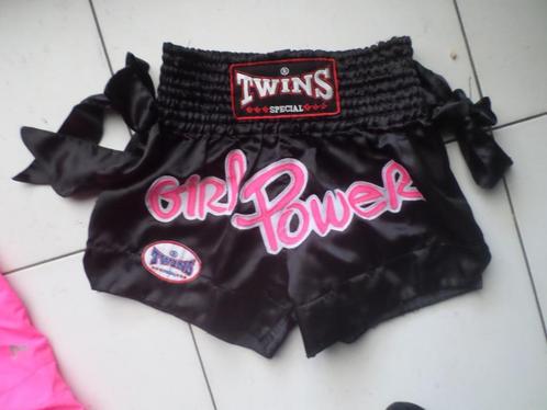 Waanzinnig gave boksbroek TWINS maat S !! SUPERSTAAT !!!, Sport en Fitness, Vechtsporten en Zelfverdediging, Gebruikt, Overige