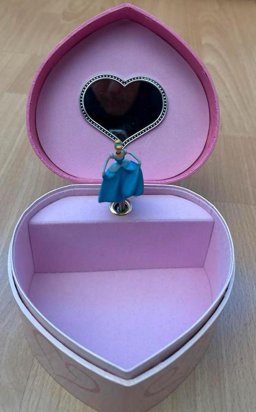 Disney Princess Muziekdoos Sieradendoos - Assepoester, Kinderen en Baby's, Kinderspulletjes, Gebruikt, Ophalen of Verzenden