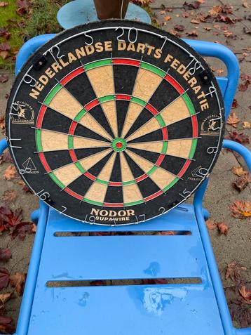 Dartbord beschikbaar voor biedingen