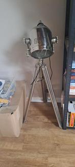 Industriële vloerlamp, Ophalen, Gebruikt, 100 tot 150 cm, Metaal