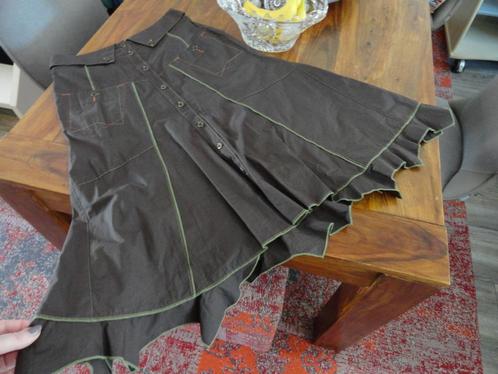 Prachtige lange bruine rok nog nieuw ! maat 36 les Bleus, Kleding | Dames, Rokken, Nieuw, Maat 36 (S), Bruin, Onder de knie, Verzenden