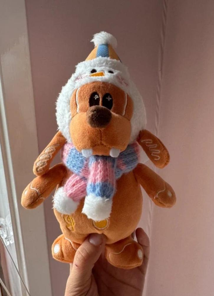 Shanghai Disneyland Goofy Christmas keychain, Verzamelen, Disney, Nieuw, Beeldje of Figuurtje, Goofy of Pluto, Ophalen of Verzenden