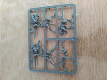 Warhammer 3x Tyranid Termagants Warhammer 40k sprue only  beschikbaar voor biedingen