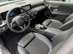 Mercedes-Benz A-Klasse 200 Pano | Keyless | Widescreen | Sfe, Stof, Gebruikt, 4 cilinders, 19 km/l