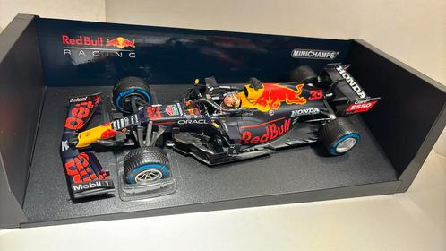 F1 red bull RB16B max verstappen belgian minichamps 1.18, Hobby en Vrije tijd, Modelauto's | 1:18, Zo goed als nieuw, MiniChamps