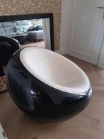 Egg pod chair,  space age  zwart-wit, Wit, Zo goed als nieuw, Ophalen