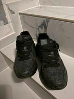 Gucci Ryton Sneakers - Stijlvol en Comfortabel, Ophalen of Verzenden, Zo goed als nieuw, Zwart, Sneakers of Gympen