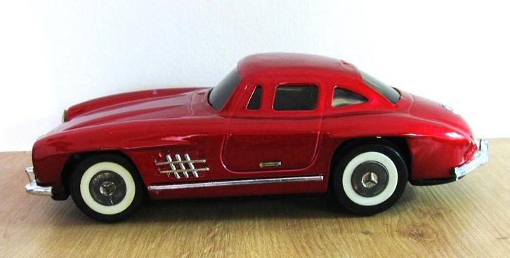 modelauto Mercedes 300 SL geen verpakking, Antiek en Kunst, Antiek | Speelgoed, Ophalen of Verzenden