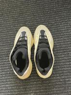 Yeezy 700 v3 azael kleur, Sieraden, Tassen en Uiterlijk, Oorbellen, Ophalen, Zo goed als nieuw, Overige kleuren, Overige materialen