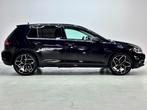 Volkswagen Golf 1.0i Automaat - Sport - Carplay - Massage St, Auto's, Gebruikt, 116 pk, Zwart, Origineel Nederlands