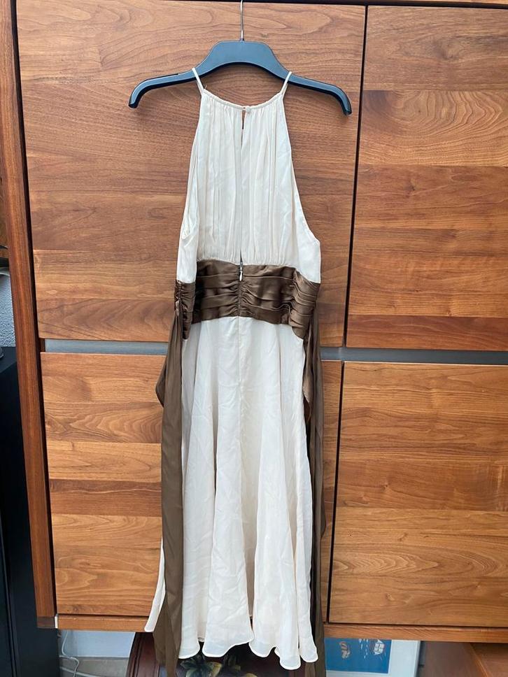 Gala / coctail jurk / gelegenheid jurk, Kleding | Dames, Jurken, Zo goed als nieuw, Maat 36 (S), Beige, Knielengte, Ophalen of Verzenden