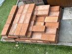 Metselstenen brons waalformaat 80 stuks voor €10,-, Doe-het-zelf en Verbouw, Metselstenen, Ophalen of Verzenden, Nieuw, Bakstenen