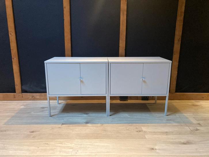 Ikea Lixhult Kast - Grijs - Zo Goed Als Nieuw!, Huis en Inrichting, Kasten | Dressoirs, Zo goed als nieuw, 100 tot 150 cm, 25 tot 50 cm