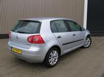 Volkswagen Golf 1.6 16V FSI 85KW 5D 2004 Grijs, Auto's, Volkswagen, Voorwielaandrijving, 4 cilinders, Origineel Nederlands, 1200 kg