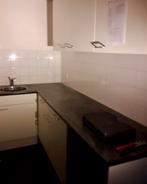 Keukenblok wit 2.40 m x 1.20m tegen elk aannemelijk bod, Huis en Inrichting, Wit, Enkelwandige keuken, Ophalen of Verzenden, Zo goed als nieuw