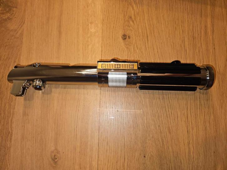 Neopixel Anakin Skywalker TXQ lightsaber zonder blade., Verzamelen, Star Wars, Zo goed als nieuw, Actiefiguurtje, Ophalen of Verzenden