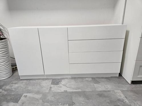 Kast wit hoogglans., Huis en Inrichting, Woonaccessoires | Kamerschermen, Zo goed als nieuw, Ophalen