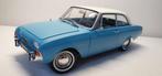 Revell Ford Taunus 17m, Hobby en Vrije tijd, Modelauto's | 1:18, Ophalen of Verzenden, Zo goed als nieuw, Auto, Revell
