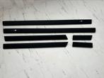 = Originele BMW E36 M3 Sedan Stootlijsten =, Ophalen