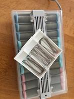 Carmen Krulset ( s), Ophalen, Gebruikt, Overige kleuren, Handen en Nagels