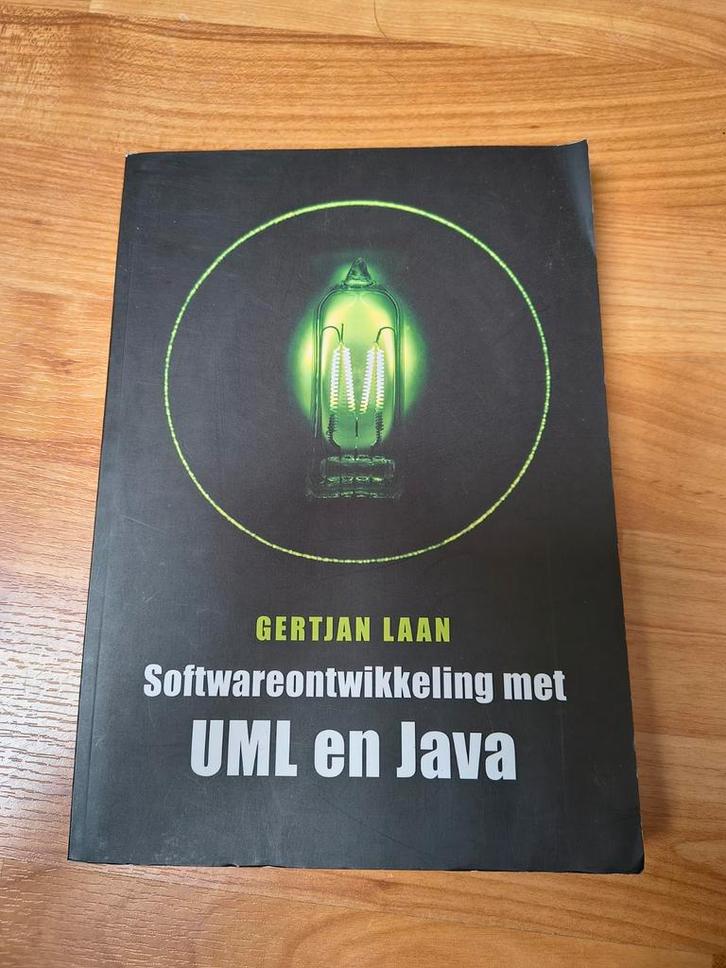 Softwareontwikkeling met UML en Java, Boeken, Informatica en Computer, Gelezen, Programmeertaal of Theorie, Ophalen of Verzenden