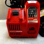 Milauwkee  Accuslagtol+ Haakse Slijper | 2accu+lader| 361864, Ophalen of Verzenden, Gebruikt, 600 watt of meer, Boormachine