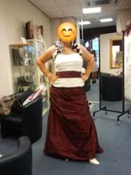 Trouwjurk Creme/Bordeaux Rood maat 48, Ophalen, Zo goed als nieuw, Rood, Trouwjurk