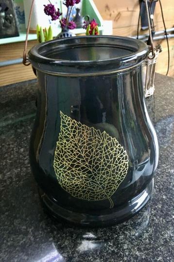 windlicht kandelaar donker glas met gouden blad vaas beschikbaar voor biedingen